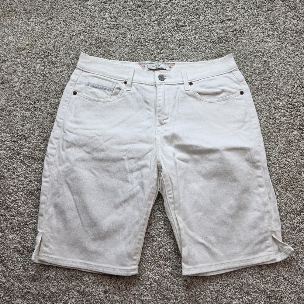 Levis‎ Bermuda Shorts Womens 8 White Denim Stretch 5-Pocket Zip Casual Summer